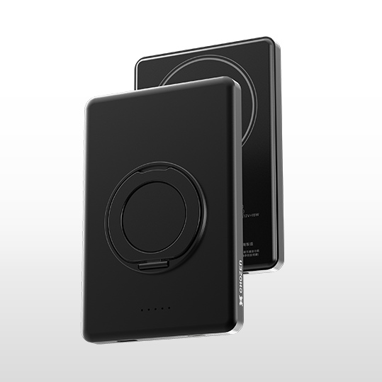 SoliCharge 超薄型ソリッドステート充電器