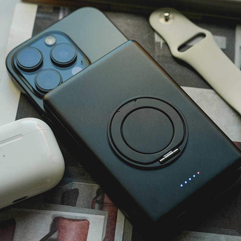 SoliCharge 超薄固態充 | 超薄磁吸固態行動電源