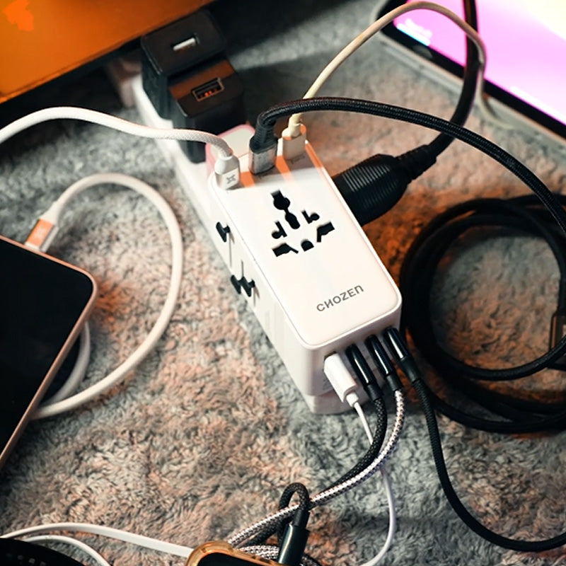 UltraFlux 205W 極速旅充 | 極速205W氮化鎵萬國插座